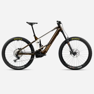 Wild M20 | Caramel Carbon View